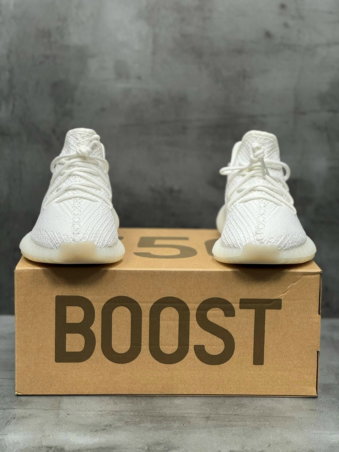 кроссовки adidas yeezy 350 boost,кроссовки adidas yeezy boost,кроссовки adidas yeezy 350 boost v2 triple white,adidas yееzy boost 350 v2 cream/triple white,adidas yeezy boost 350 v 2
