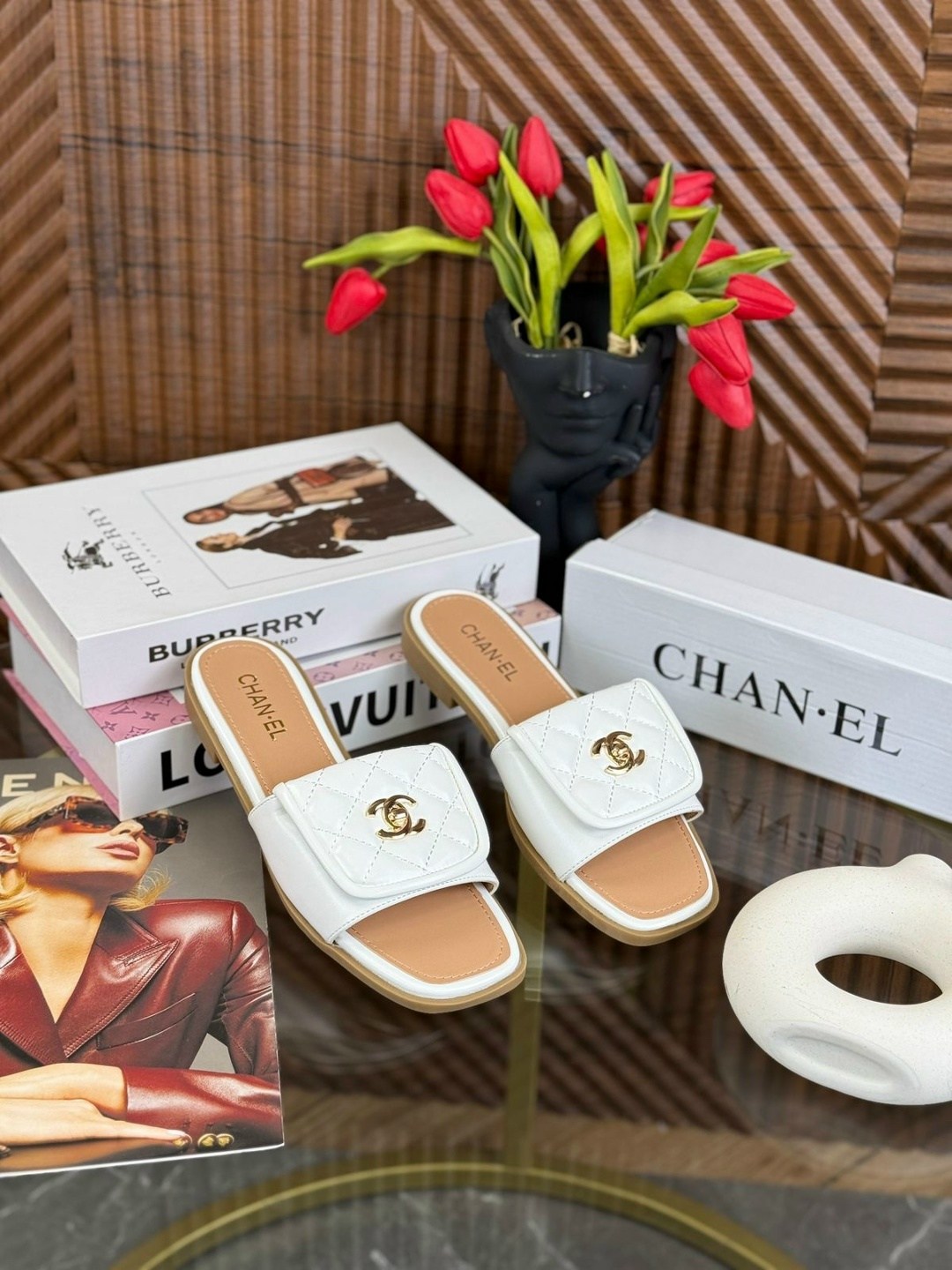 шлепанцы chanel,шлепанцы шанель черные,шлепки шанель,шлепанцы женские,женские шлепанцы chanel