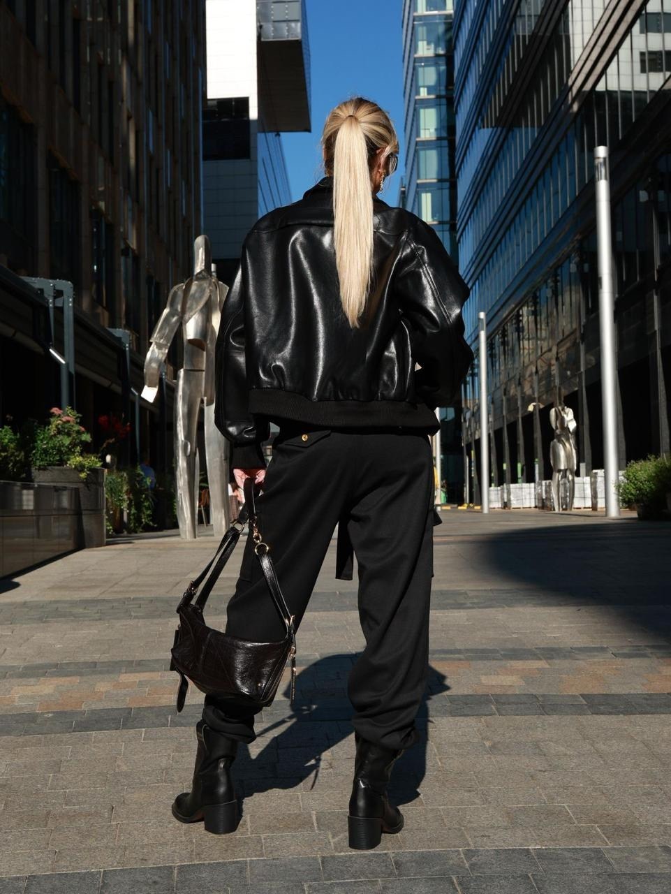 кожаная куртка,женская кожаная куртка,куртка из экокожи,куртка бомбер из экокожи,черная кожаная куртка