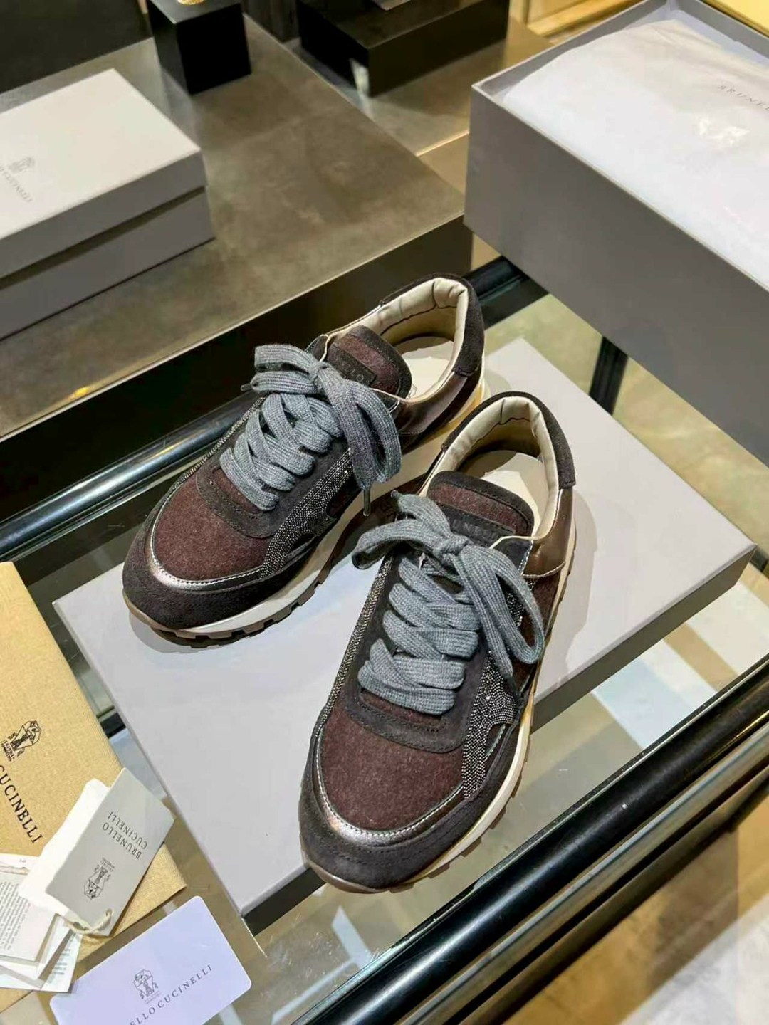 кроссовки женские brunello cucinelli,кроссовки женские замшевые brunello cucinelli,замшевые кроссовки brunello cucinelli,женские замшевые кроссовки brunello cucinelli monili premium - brown,brunello c