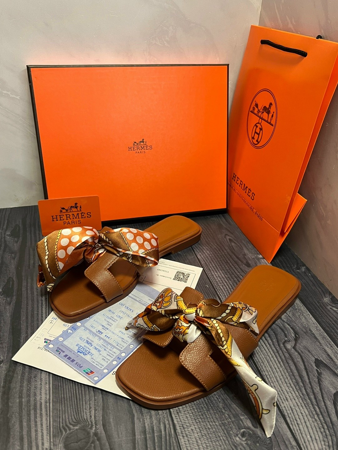женские шлепки hermes,шлепанцы hermes,шлепки hermes,сандали hermes,шлепки эрмес