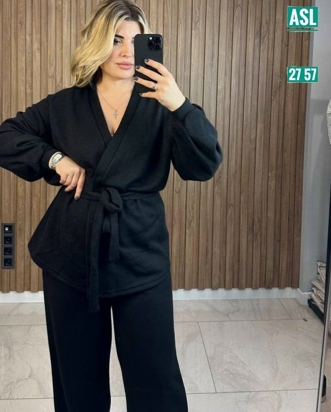 элегантный брючный костюм,костюм с брюками,женский костюм,стильный костюм,брючный костюм женский