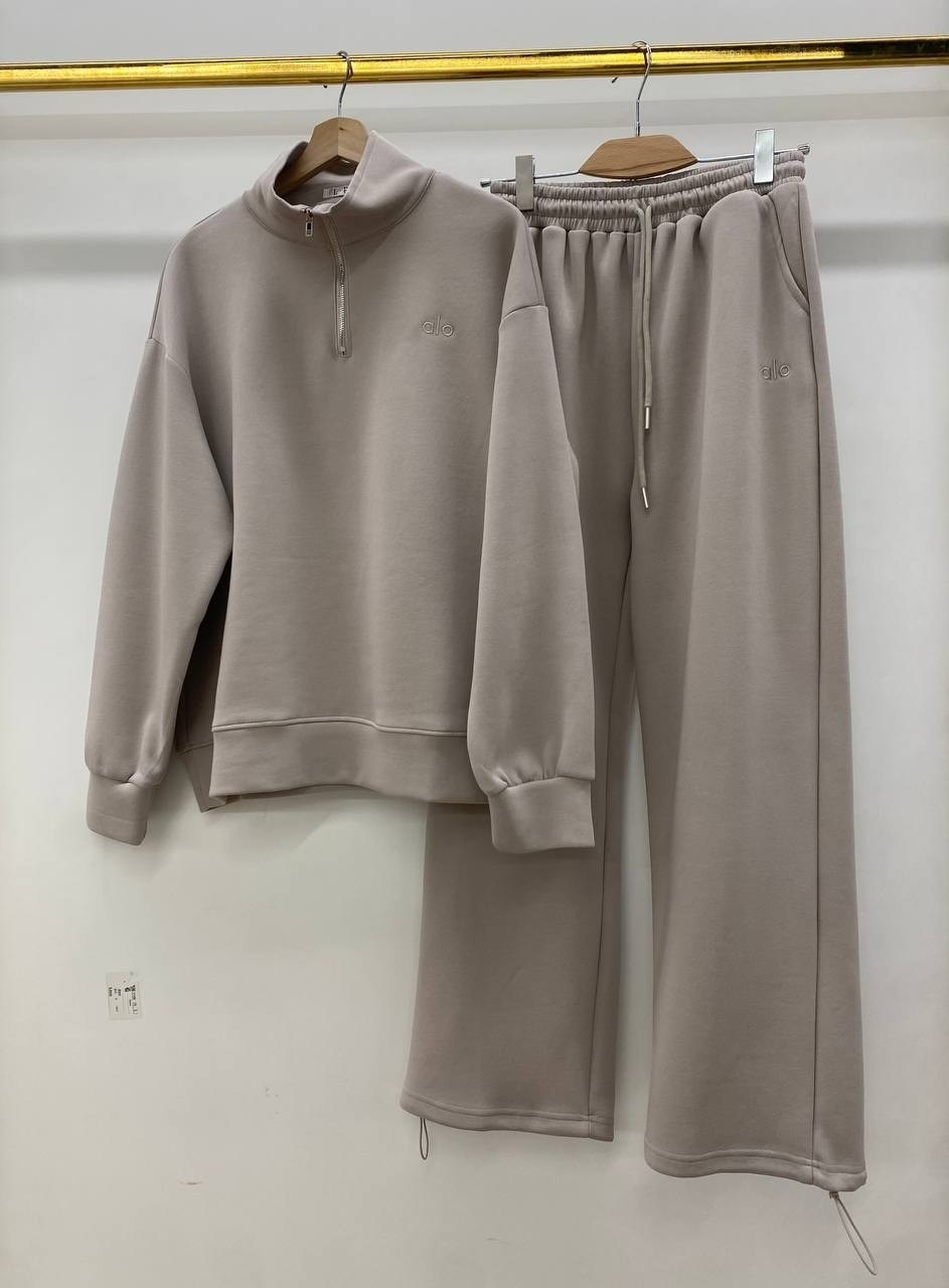 спортивный женский костюм,костюм женский,спортивный костюм,повседневный спортивный костюм,костюм двойка
