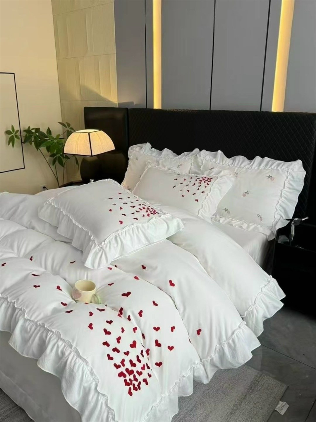 постельное белье с рюшами и вышивкой евро angelo custode,комплект постельного белья,постельное белье,комплект постельного белье евро,постельное белье с рюшами