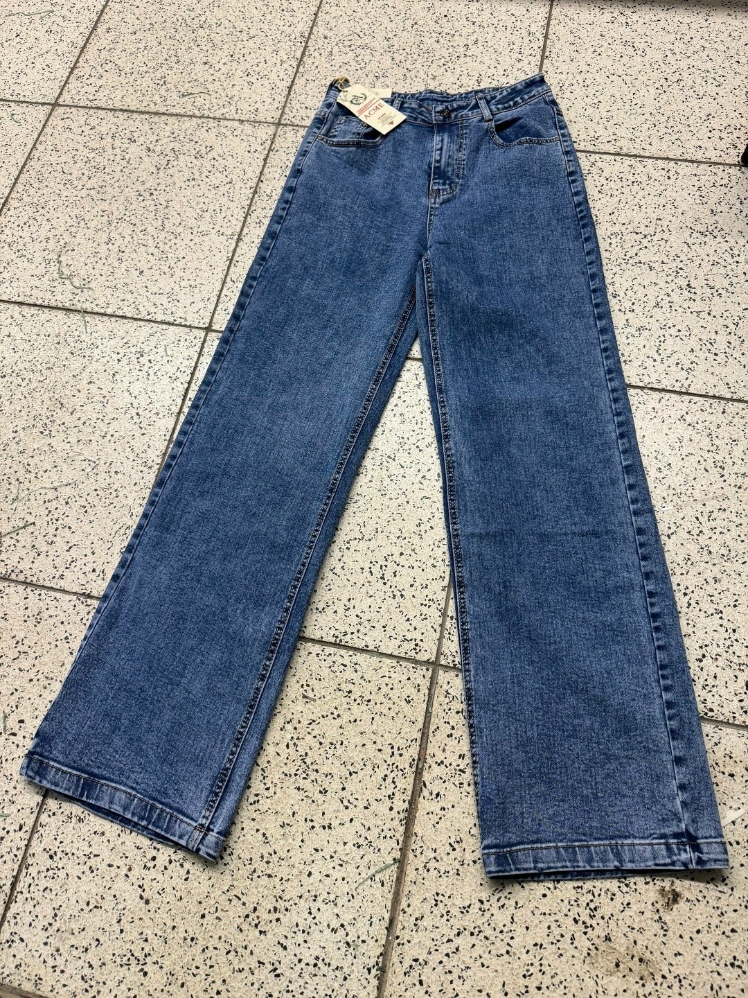 джинсы широкие,женские джинсы,джинсы широкие прямые,джинсы широкие прямые клеш,джинсы женские широкие с высокой посадкой