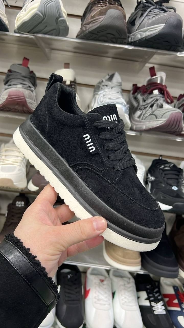 , женская,брендовая ,стильная ,зимняя женская