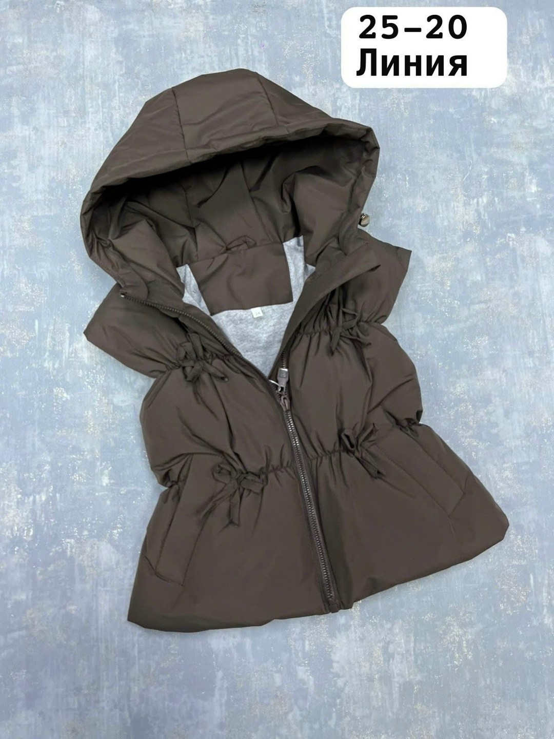 детский жилет,жилет для малыша,жилетка детская,жилет с капюшоном,жилет детский утепленный