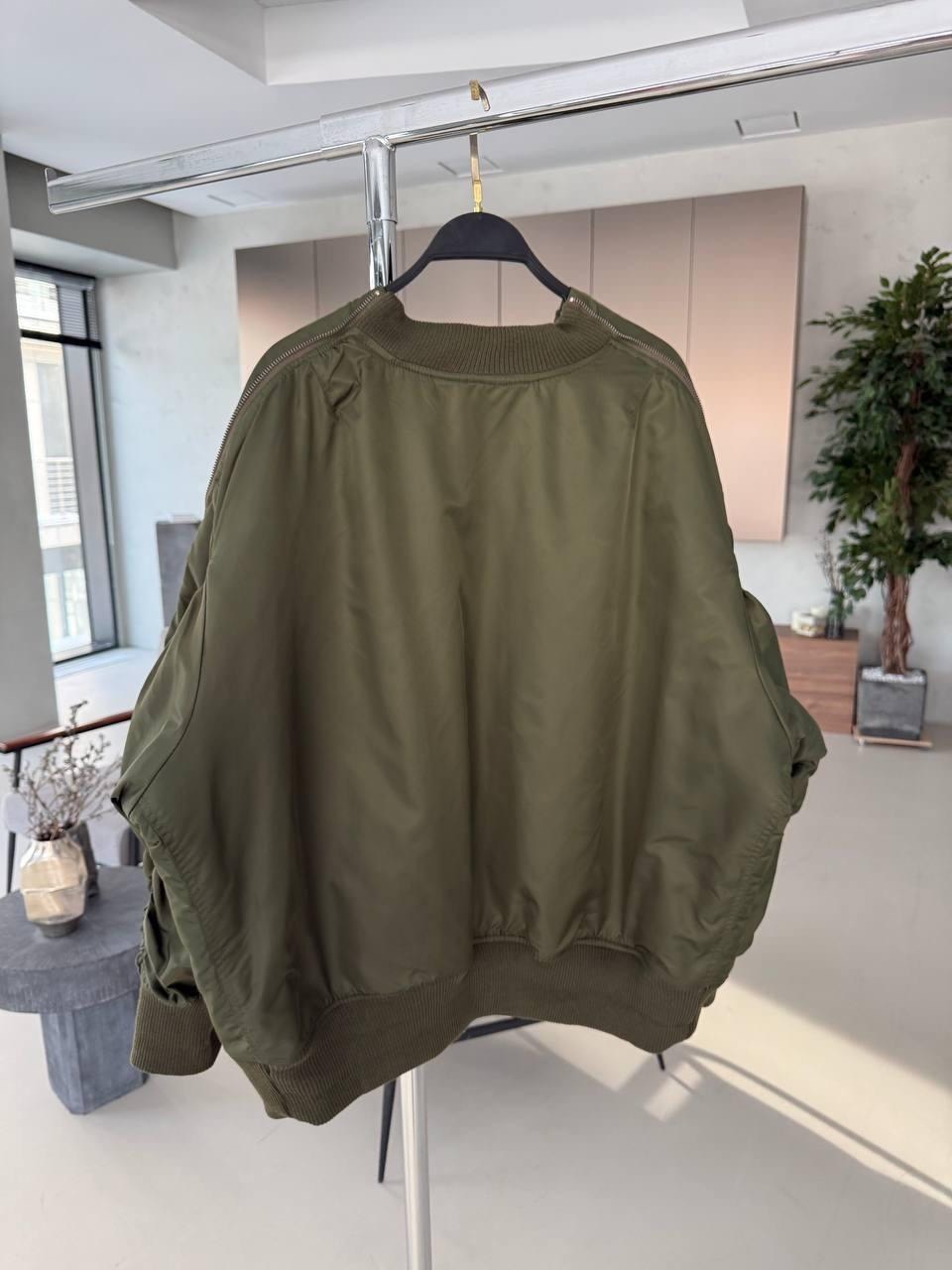 куртка бомбер,куртка оверсайз,куртка модная,демисезонная куртка,куртка бомбер женская