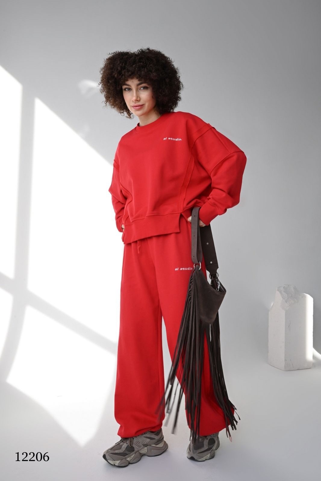 костюм из футера женский оверсайз,спортивный костюм с брюками и лонгсливом арт. 5678-25-blue-swa1,свитшот и брюки,спортивные костюмы оверсайз,трикотажные костюмы