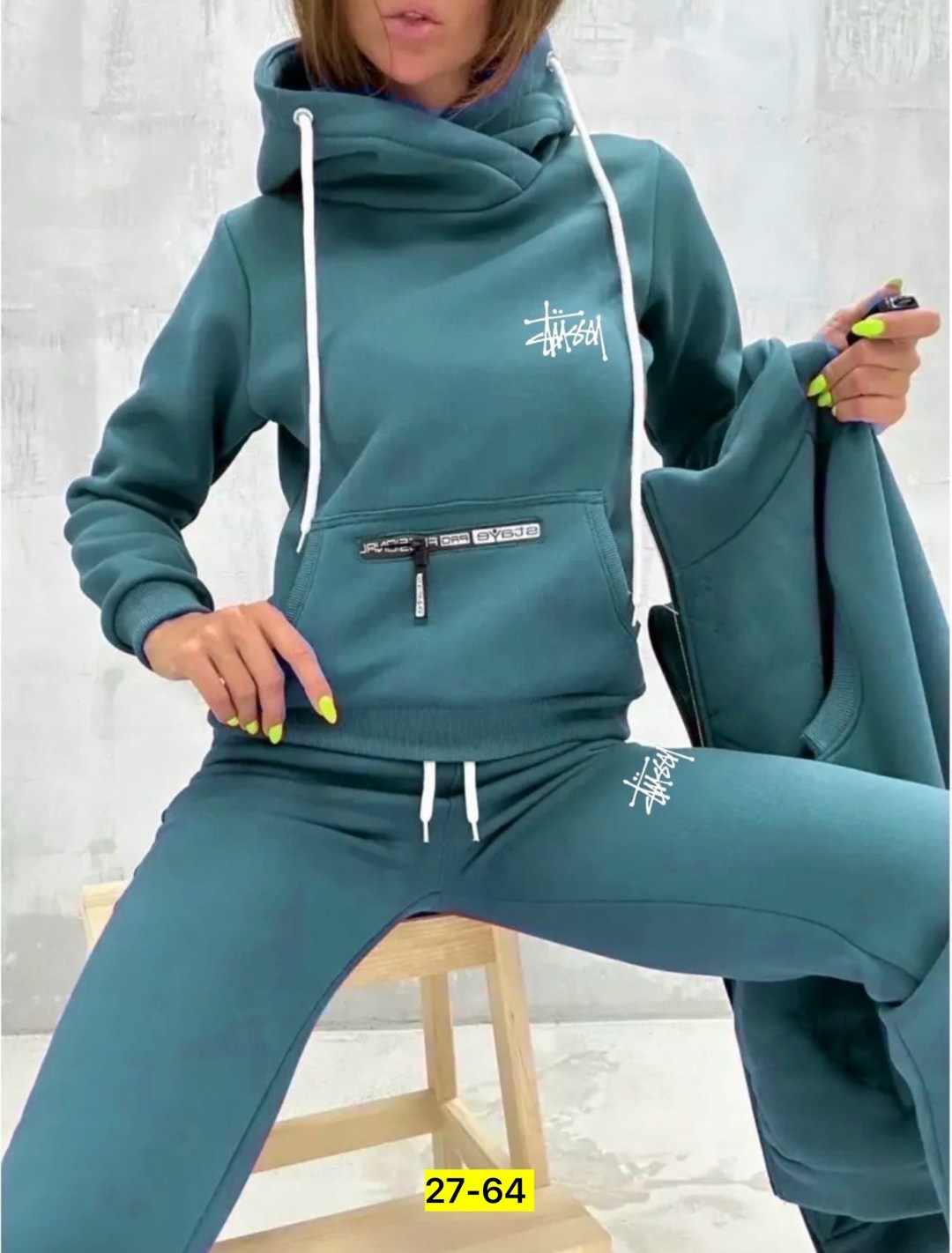 костюм тройка спортивный теплый,спортивные женские костюмы,спортивный костюм женский на флисе,костюм двойка женский на флисе,спортивные костюм с начёсом