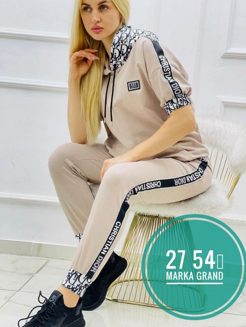 женские костюмы спортивные,костюм спорт шик,костюм спортивные женские костюмы,костюм спортивный женские спортивные костюмы,костюм женский