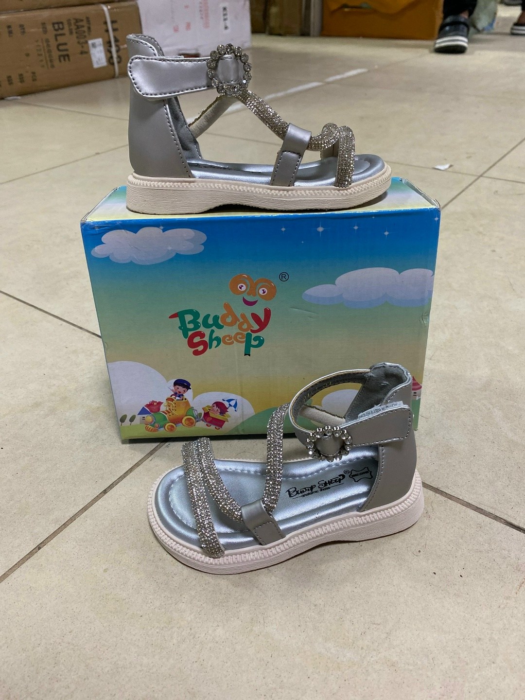 детские босоножки,,сандалии для девочек,босоножки для девочек,сандалии