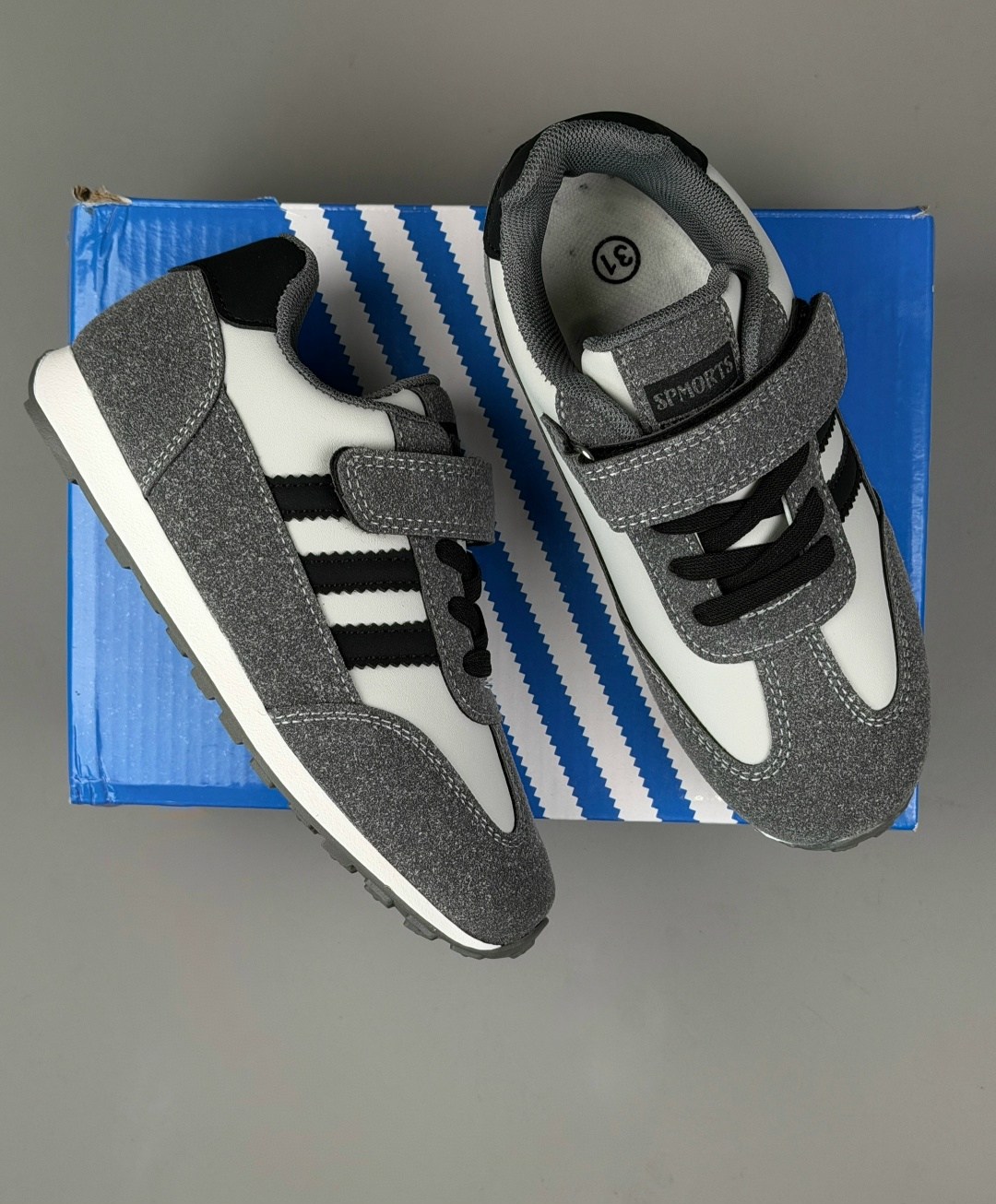 кроссовки adidas на мальчика 27 размер,adidas zx 700,,кроссовки детские adidas,кроссовки adidas