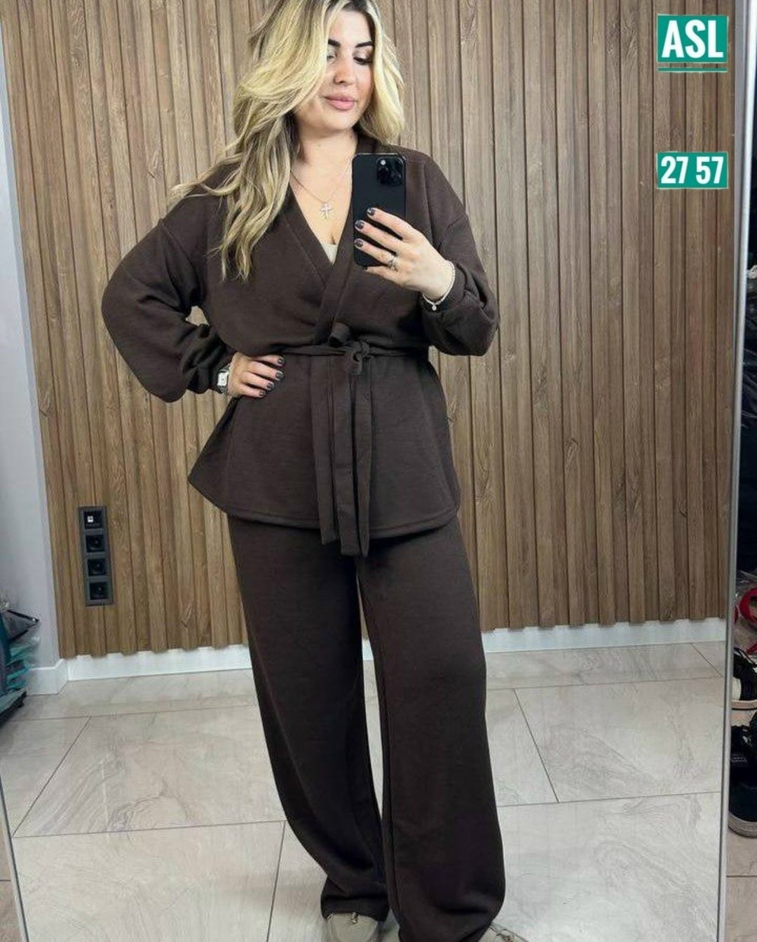 элегантный брючный костюм,костюм с брюками,женский костюм,стильный костюм,брючный костюм женский