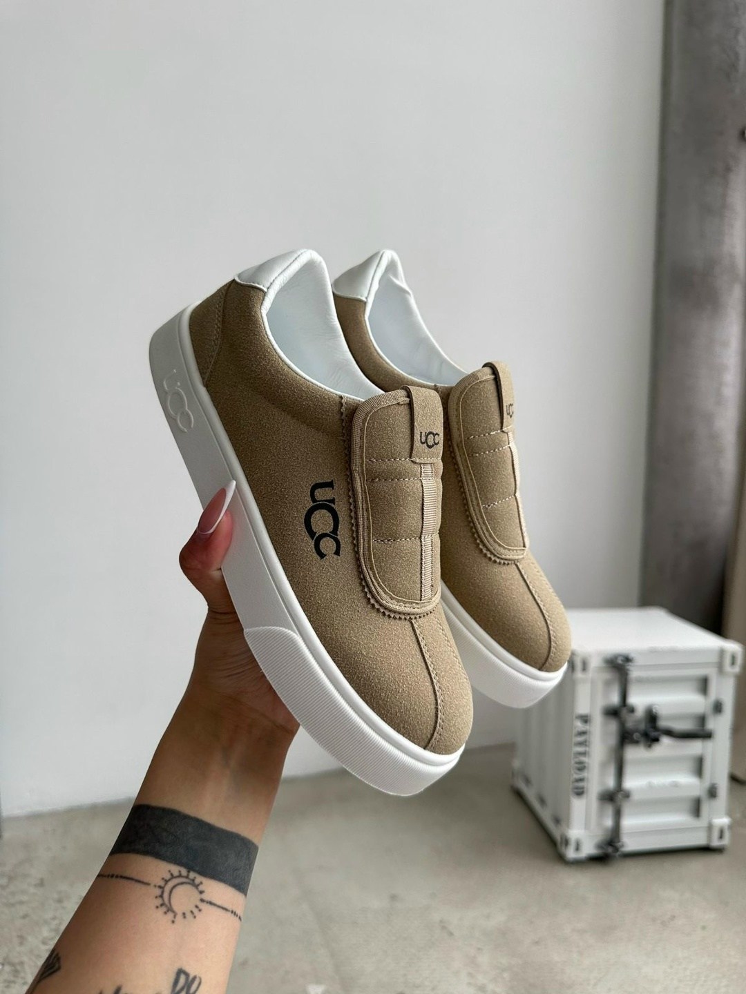 кроссовки женскиe,,кеды женски,женская ,кеды женские ugg