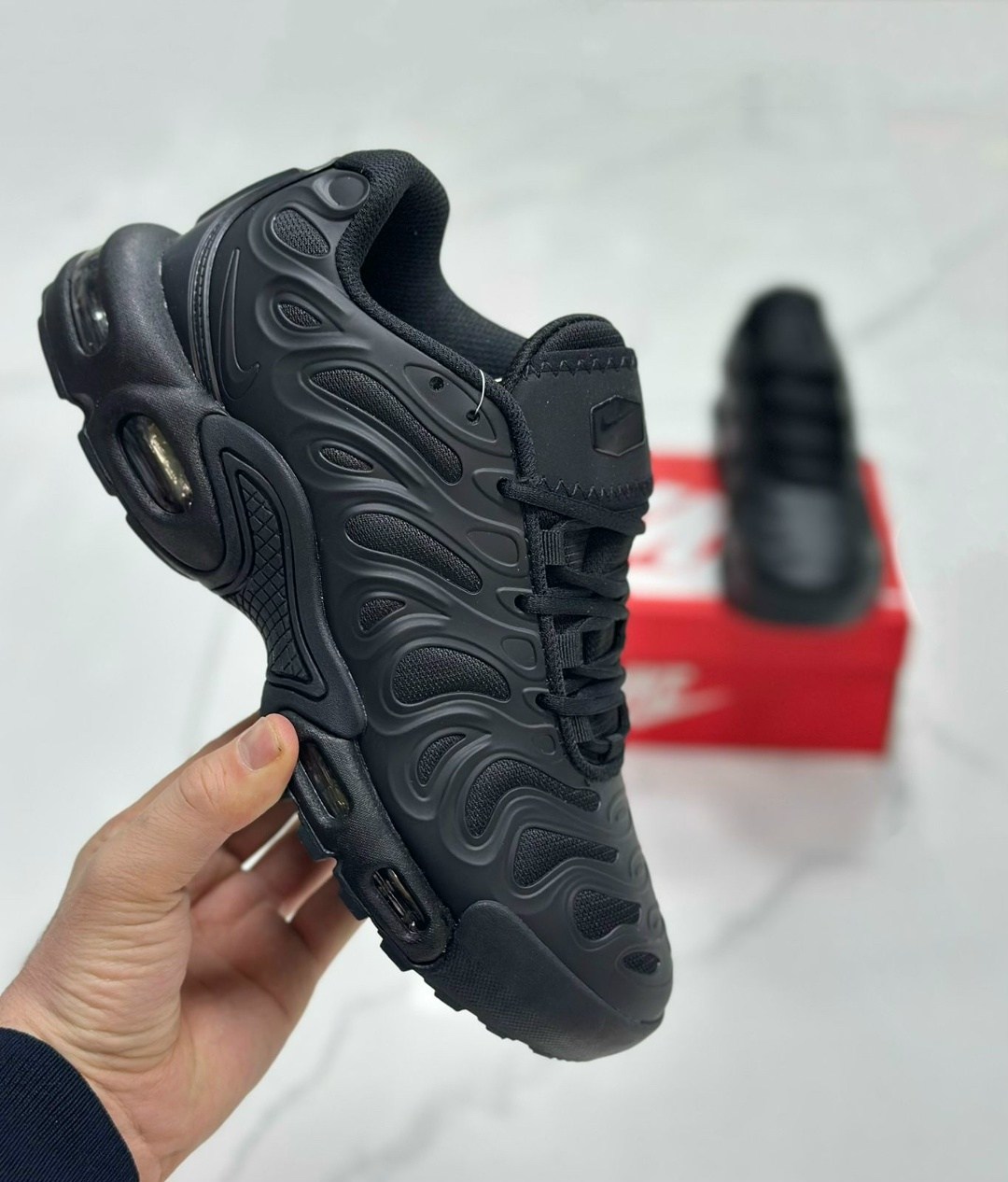 кроссовки nike air max plus tn,кроссовки nike air max plus,кроссовки мужские nike air max plus,кроссовки мужские nike air max tn plus,nike air max plus tn black