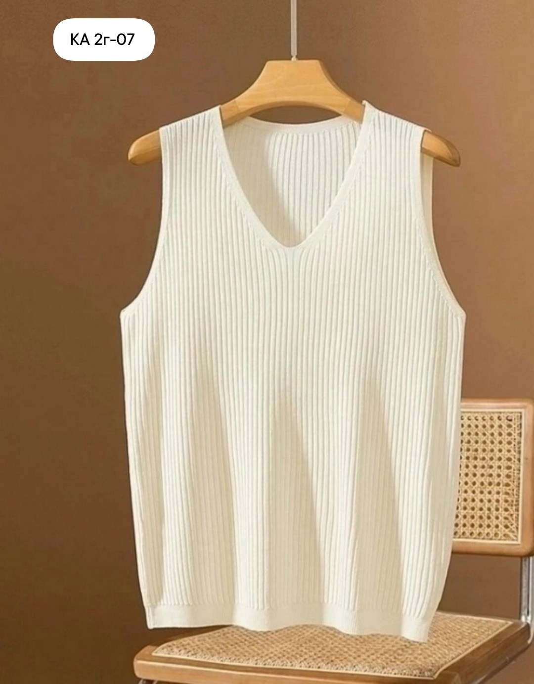 женский вязаный жилет,трикотажный жилет,модный вязаный жилет,жилет женский,жилет вязаный