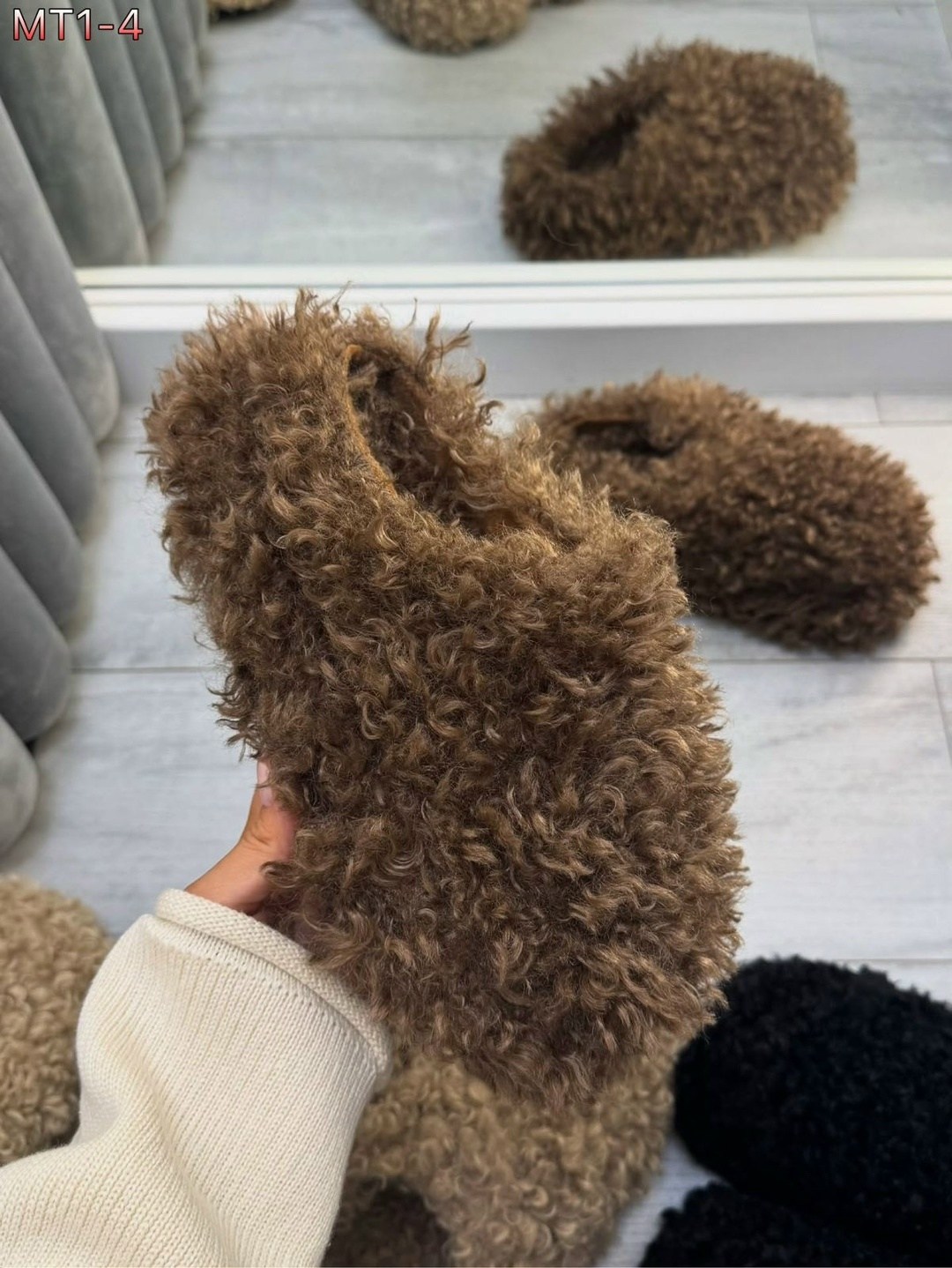 тапочки домашние женские,,шлепки с мехом для улицы,меховые шлепки,женские тапочки