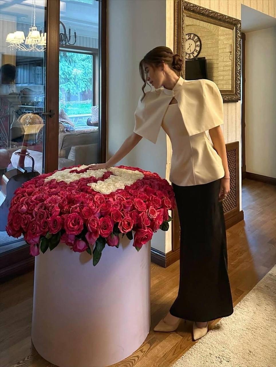 нарядное платье,женские наряды,модное платье,дизайнерские платья,стильные наряды