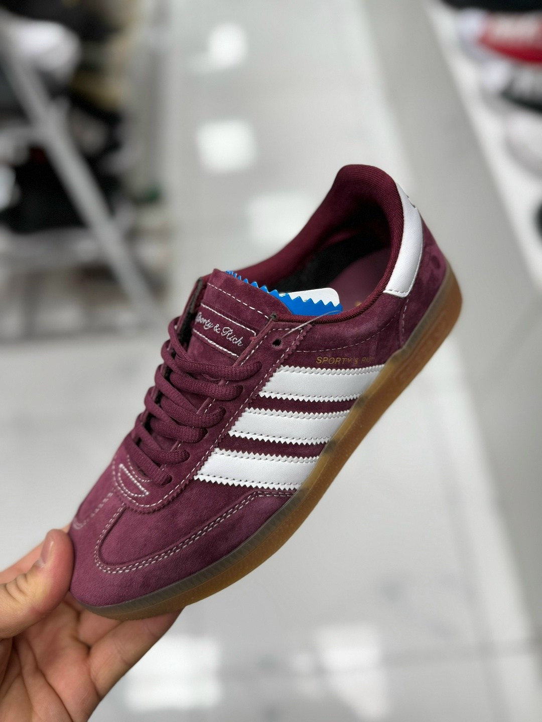 женские кроссовки adidas gazelle,,женские кроссовки adidas,кроссовки adidas gazelle x gucci,лимитированные кроссовки adidas gucci x gazelle