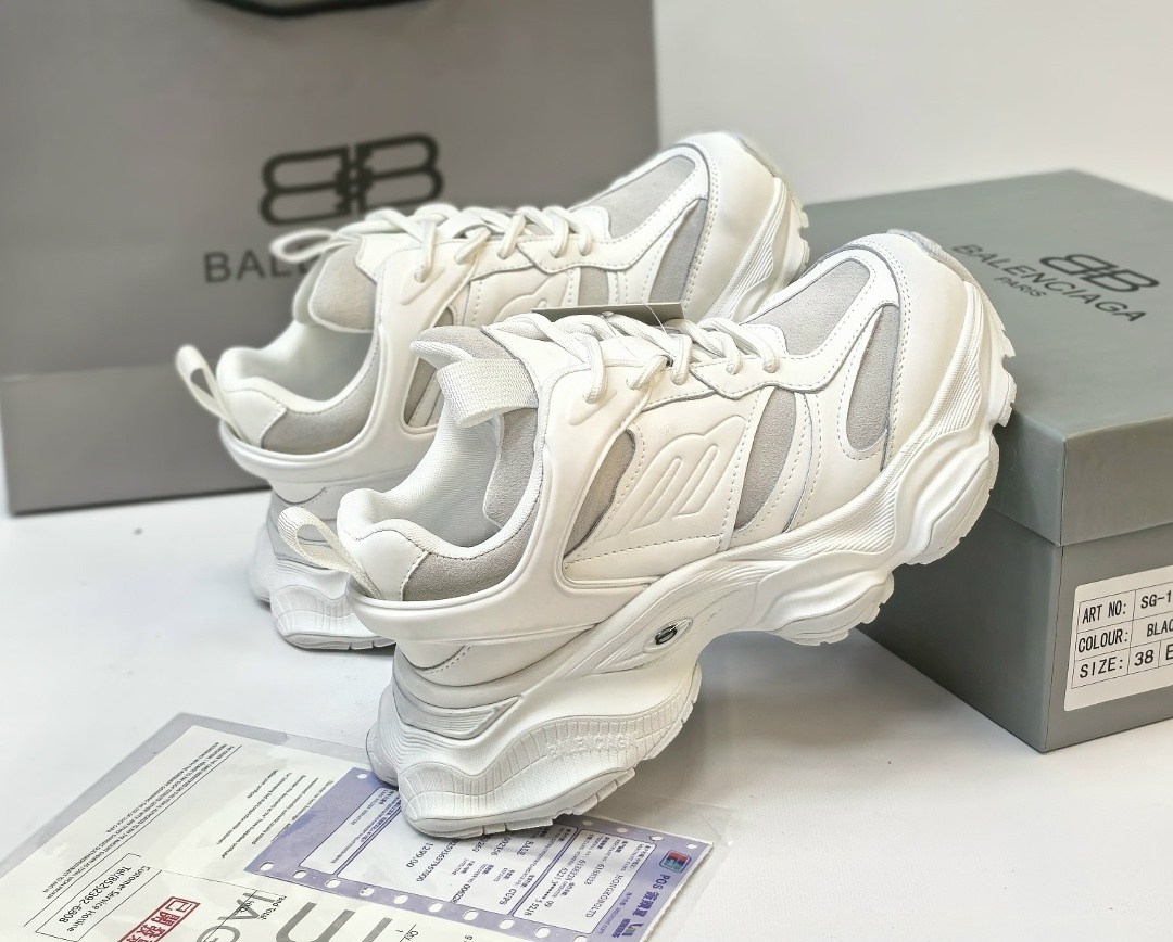 кроссовки женские balenciaga,баленсиага кроссовки в сетку,кроссовки balenciaga,баленсиага кроссовки женские,женские кроссовки