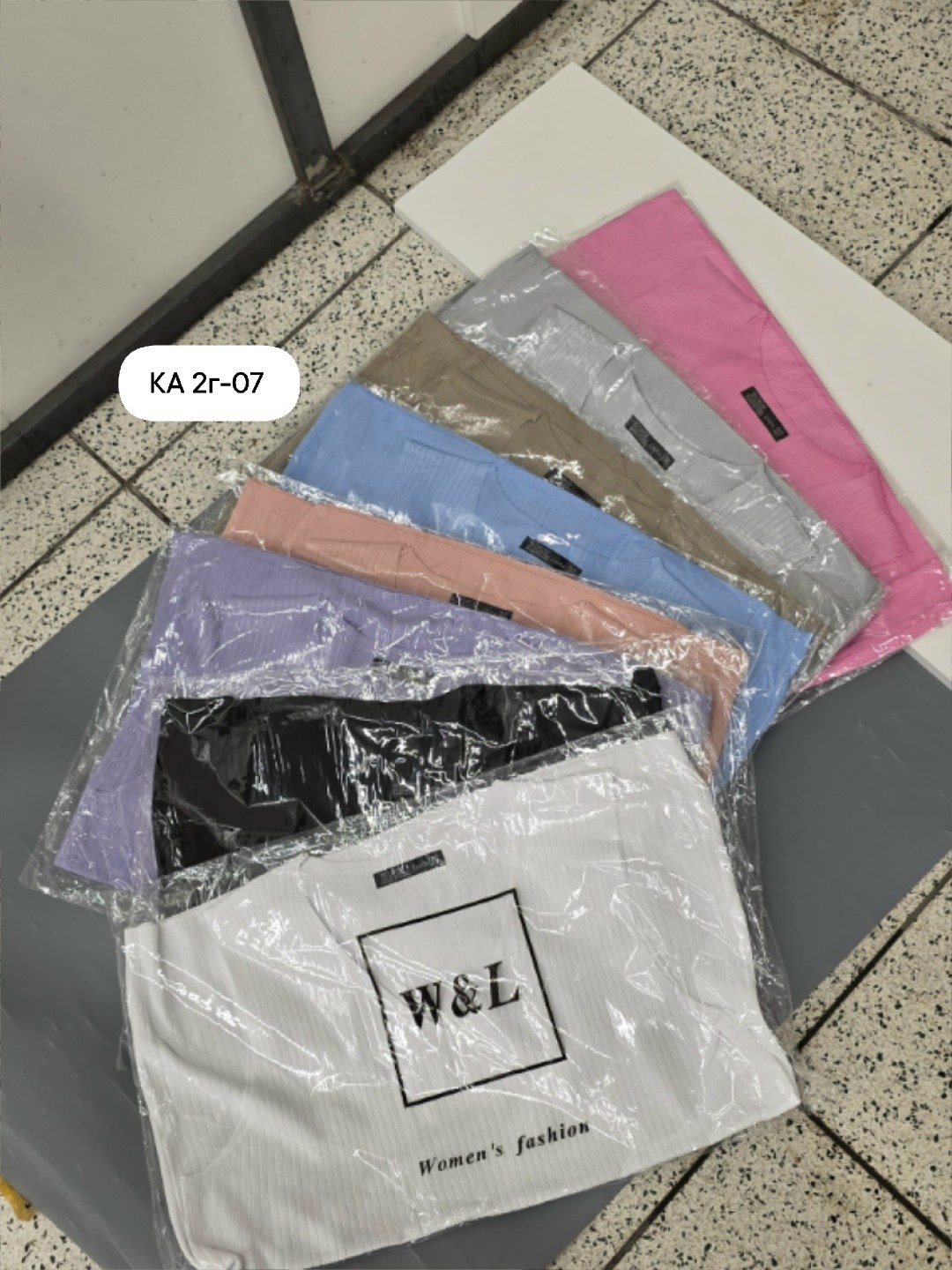 женский вязаный жилет,трикотажный жилет,модный вязаный жилет,жилет женский,жилет вязаный