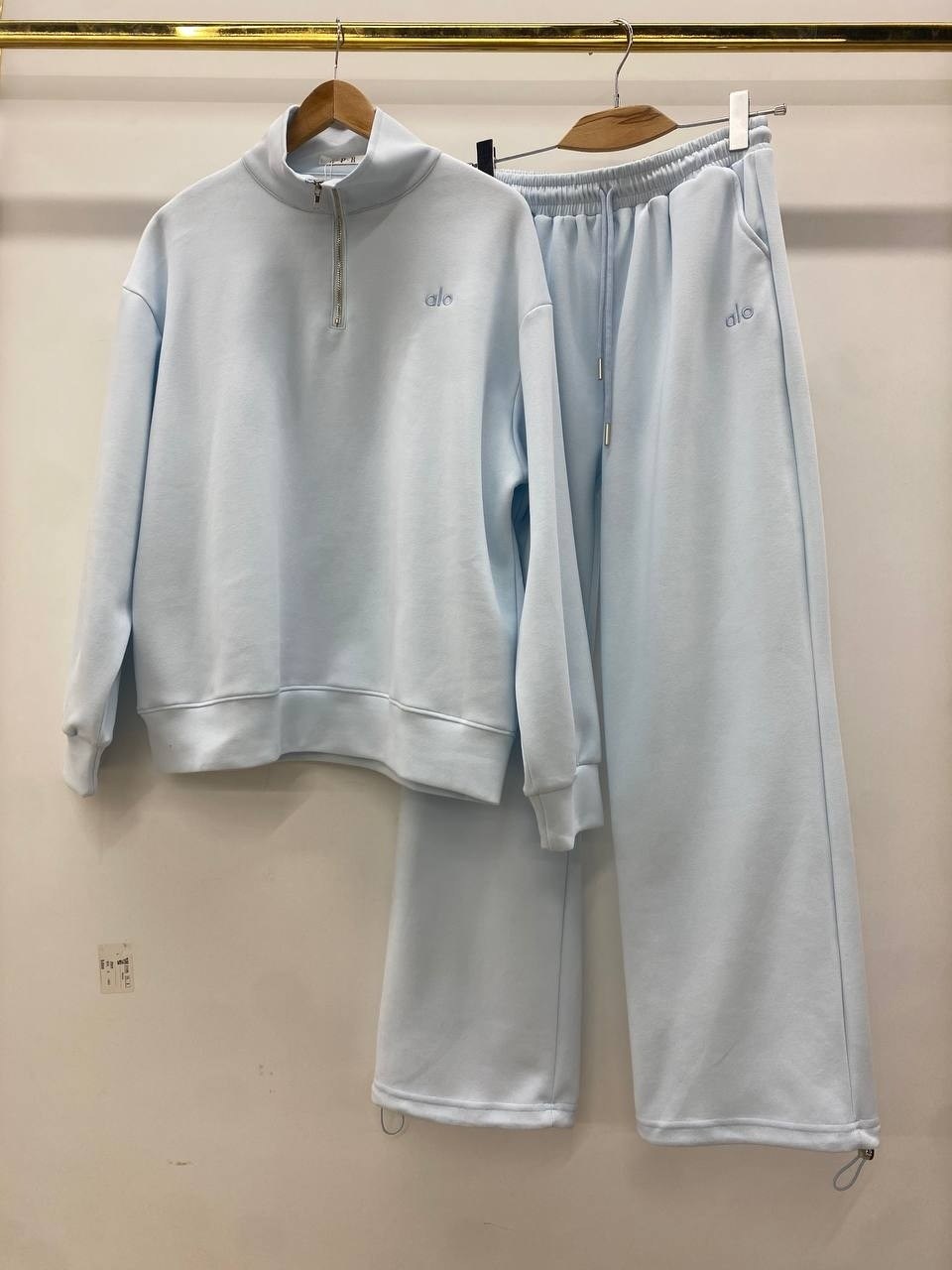 спортивный женский костюм,костюм женский,спортивный костюм,повседневный спортивный костюм,костюм двойка