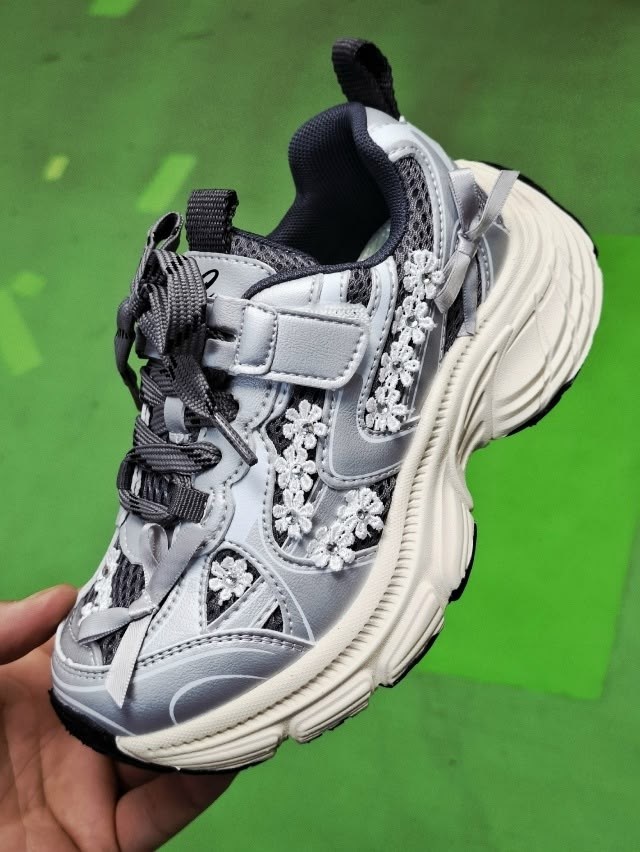 кроссовки,детские кроссовки,кроссовки для девочек,,кроссовки закрытые