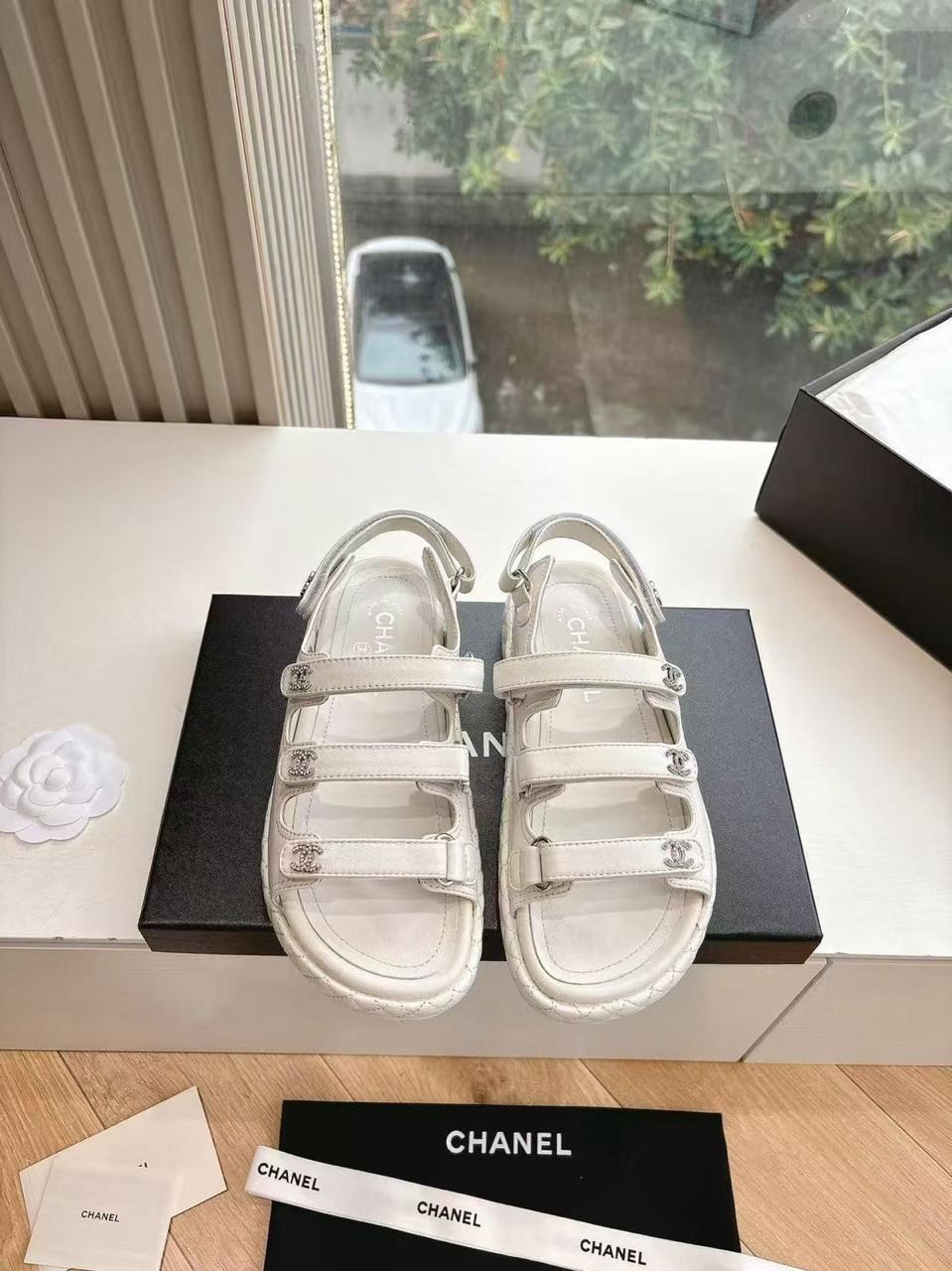 сандалии chanel,босоножки шанель,босоножки chanel,сандалии модные,женские сандалии