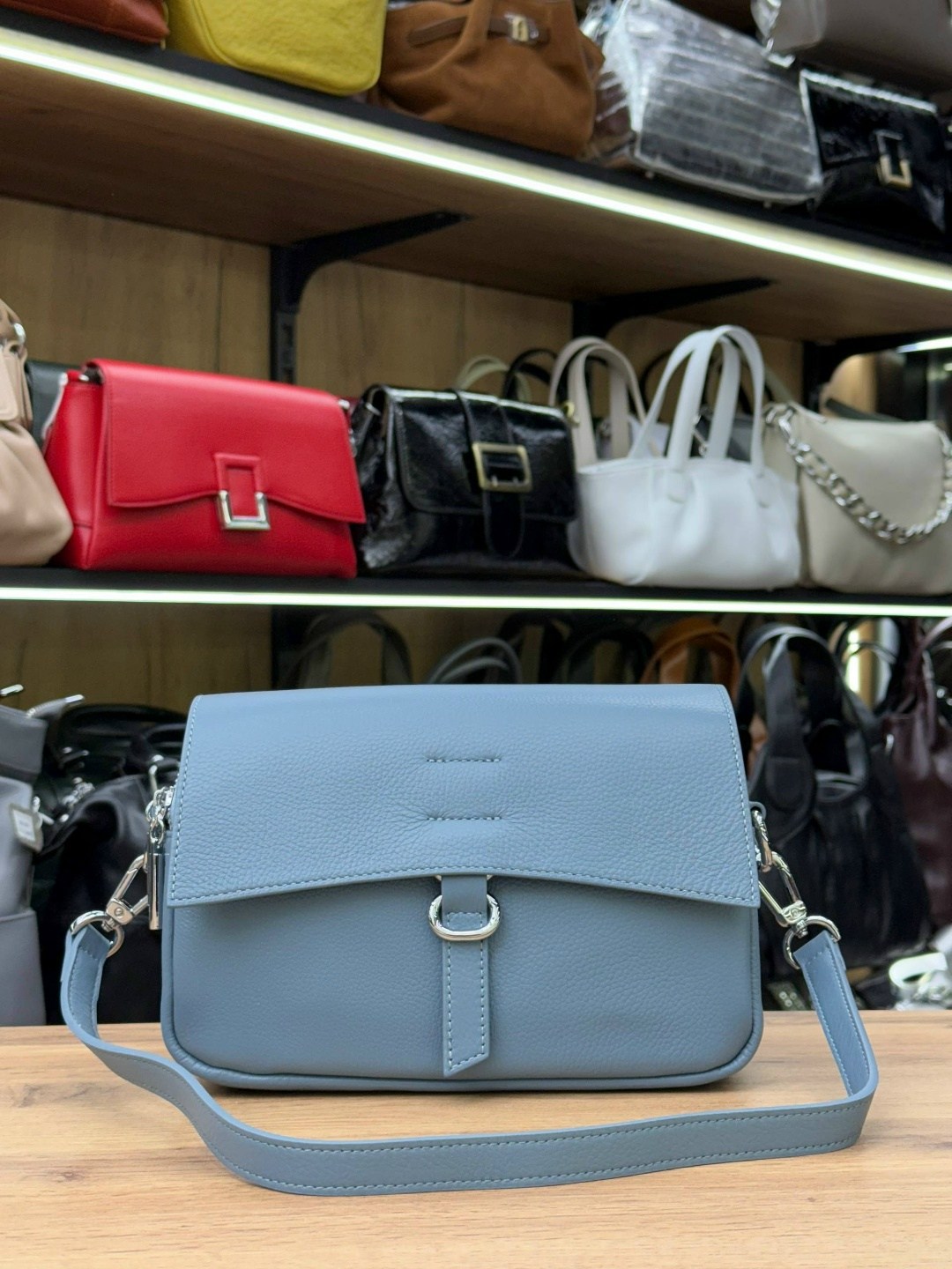 женская сумка,сумка,сумка голубая,женская кожаная сумка,сумка кросс боди