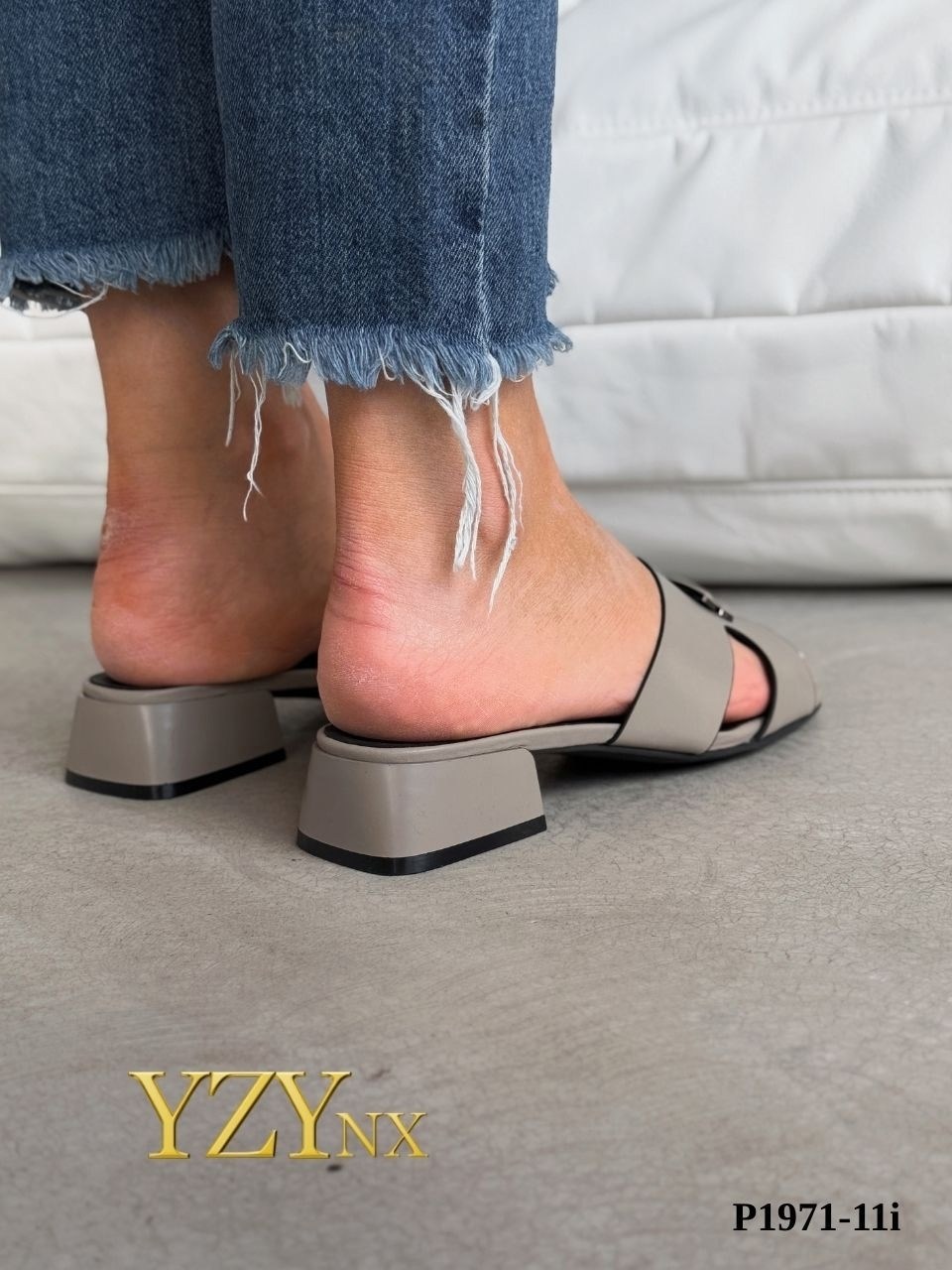 ,женские шлепанцы,босоножки женские,сандалии модные,босоножки мужские