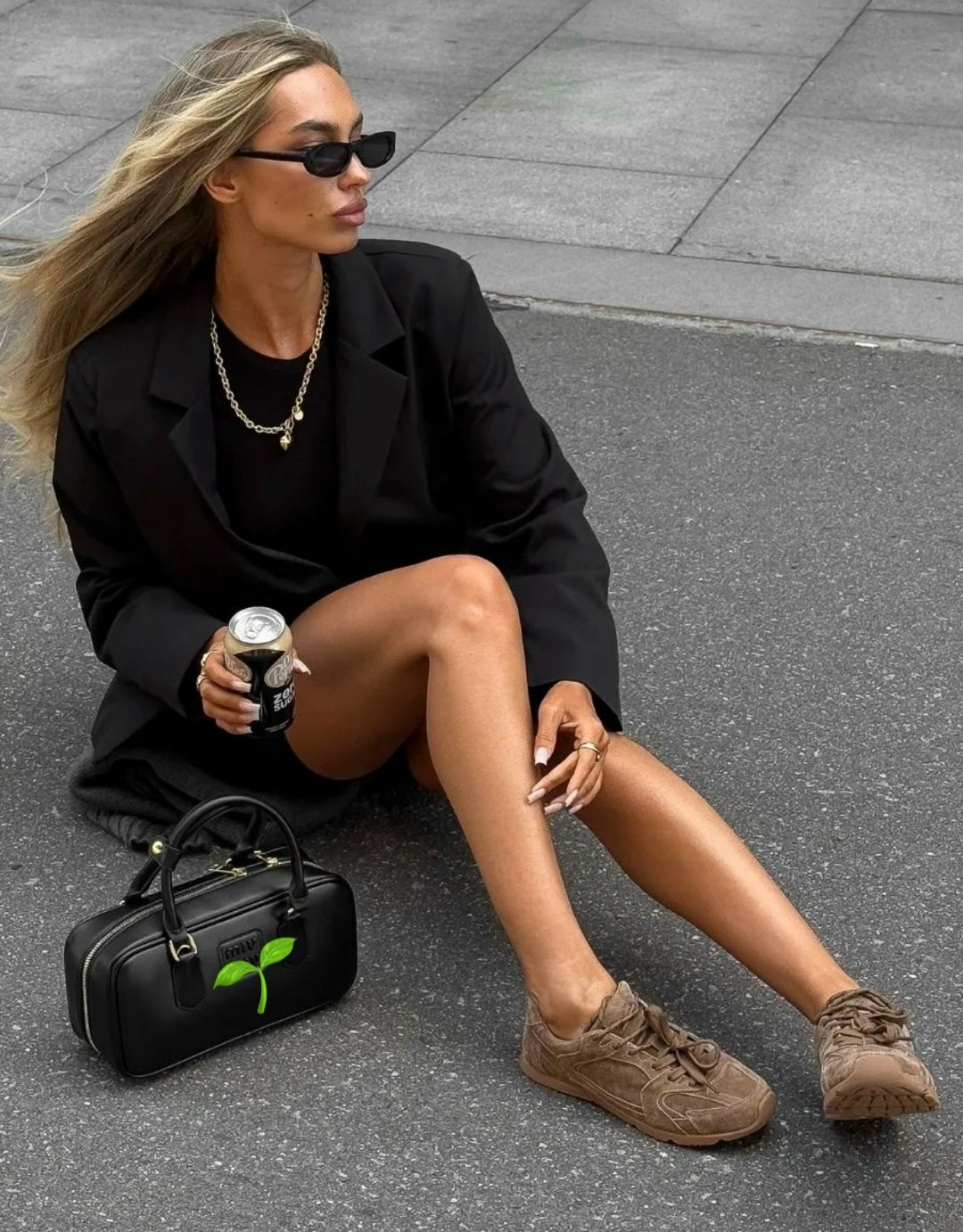 замшевые кроссовки,кроссовки замша,женские кроссовки,бежевые кроссовки,бежевые замшевые кроссовки