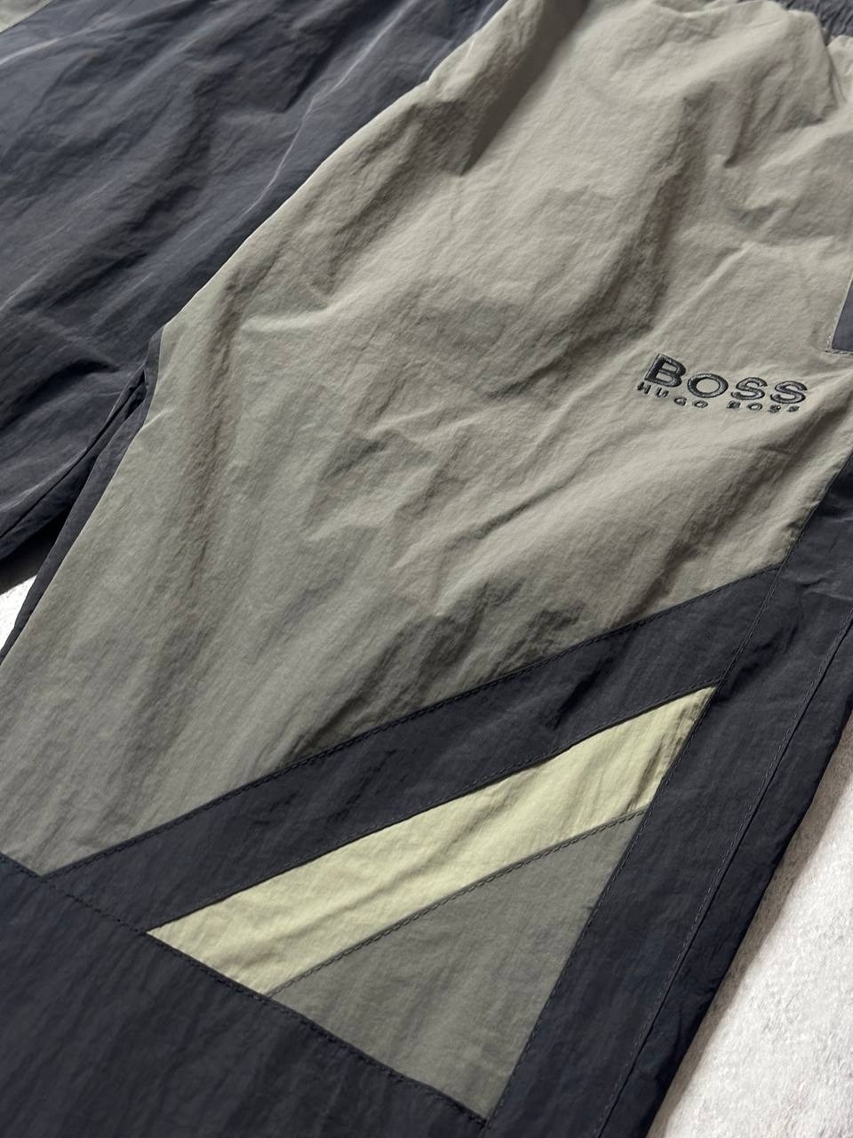 демисезонная куртка,куртка,ветровка куртка,водонепроницаемая куртка