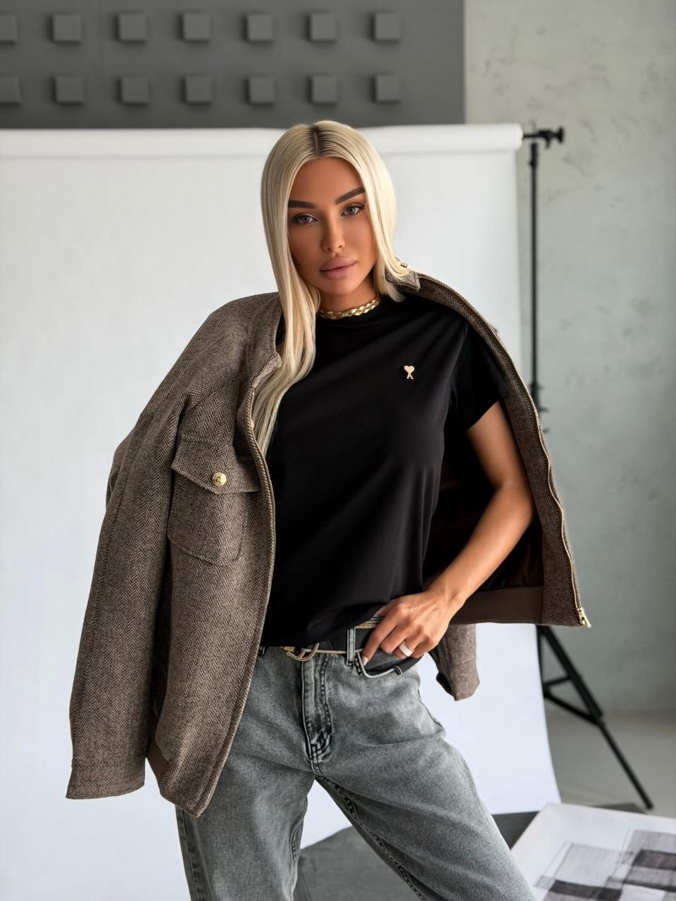 женская футболка,футболка женская базовая,футболке,футболка женская черная,стильная футболка