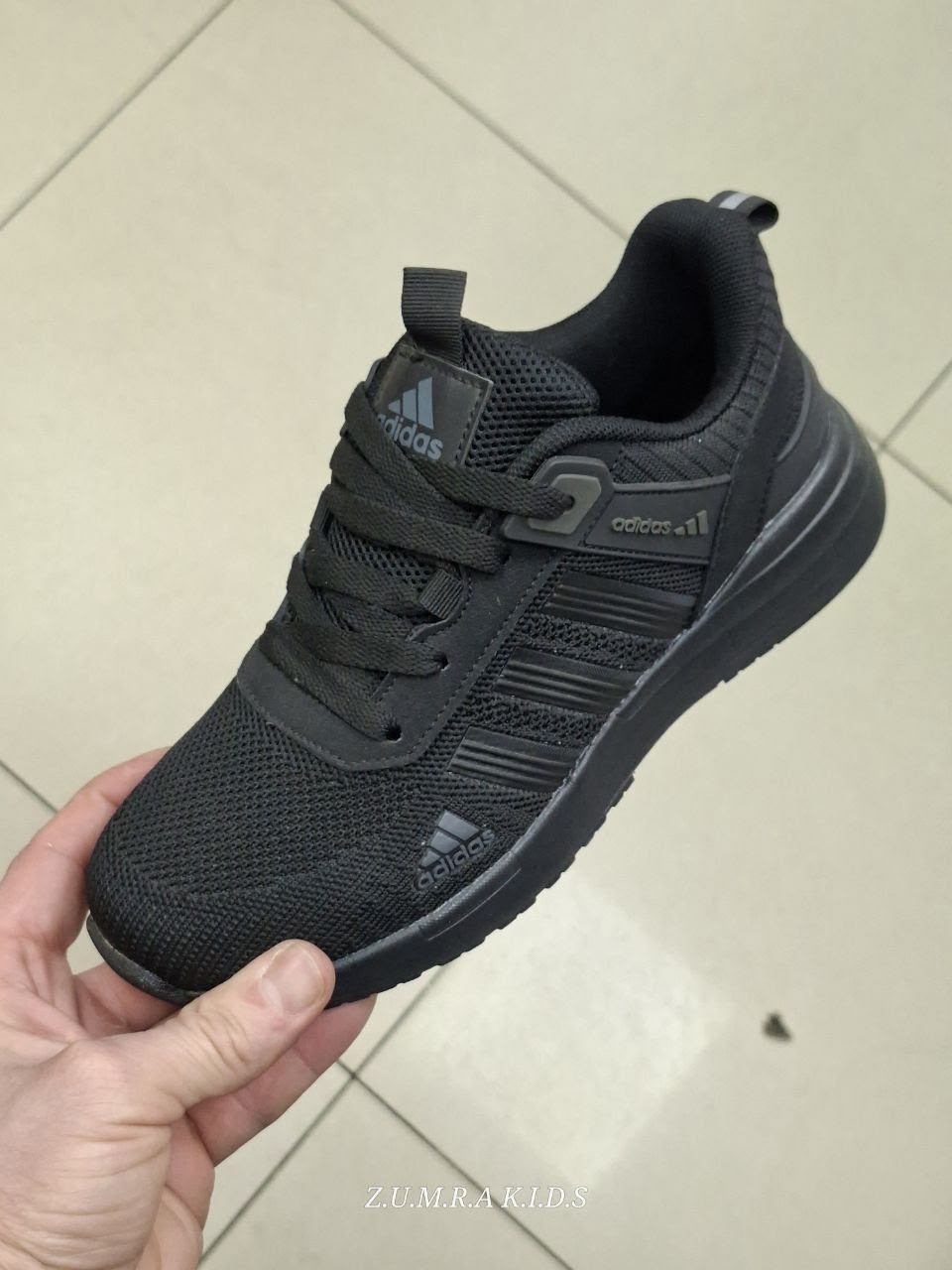 кроссовки мужские adidas,кроссовки adidas,мужские кроссовки,популярные кроссовки,кроссовки мужские текстиль