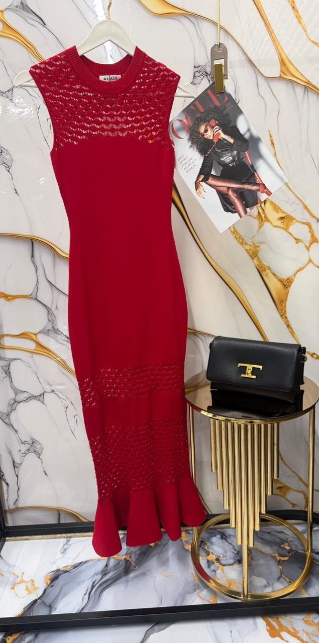 платье,приталенное платье,женское платье,чëрное платье,платье макси