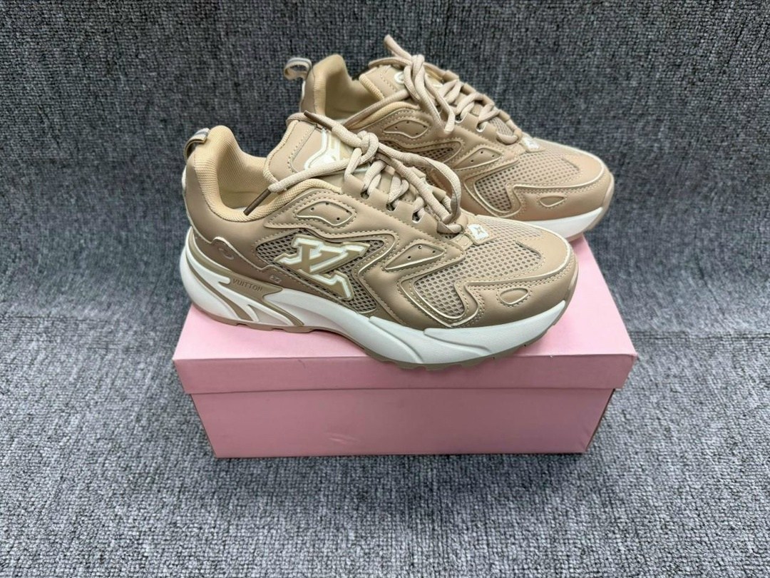 спортивная ,кроссовки женскиe,кроссовки,кроссовки balenciaga,кроссовка мужской