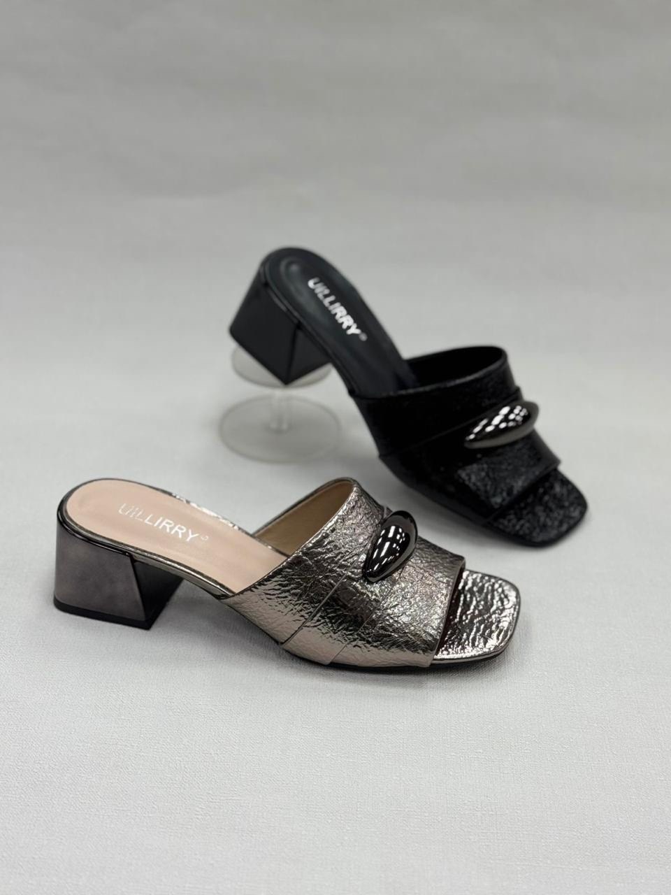 ,женские шлепанцы,босоножки на каблуках,босоножки женские,босоножки серебристые