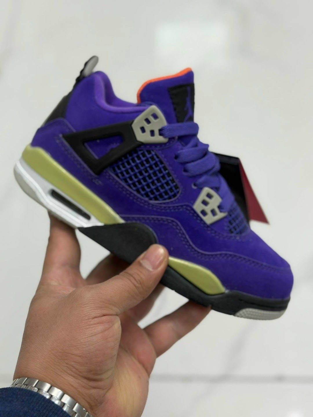 кроссовки nike air jordan 4 retro цвет желтый,баскетбольная ,кроссовки nike air jordan 4,кроссовки nike air jordan 4 retro,кроссовки jordan