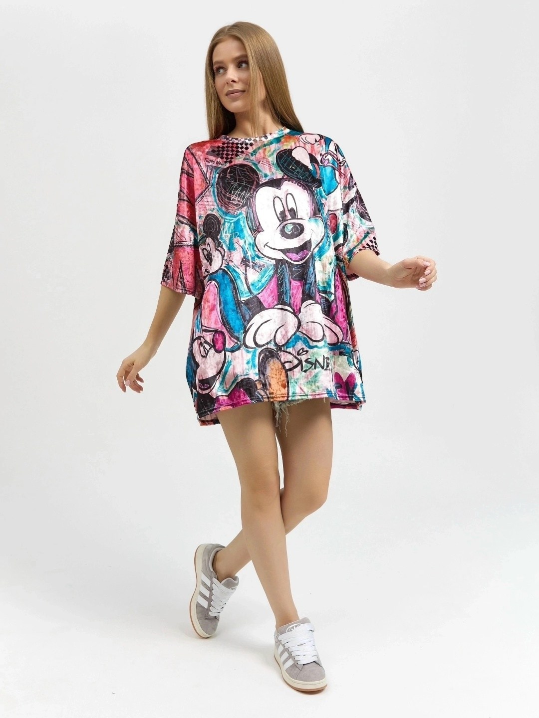 футболка оверсайз с принтом мики маус fashion lux,футболки женская оверсайз с принтом,футболка оверсайз с принтом длинная bona fide,футболки оверсайз с принтами,женская футболка