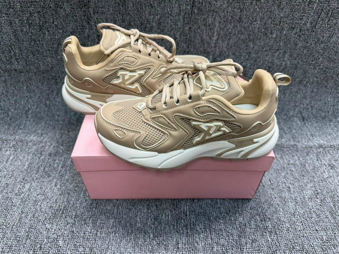 спортивная ,кроссовки женскиe,кроссовки,кроссовки balenciaga,кроссовка мужской