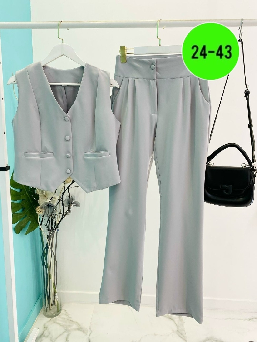 костюм женский,костюм двойка с жилеткой и брюками офисный нарядный небесно-голубой,брючный костюм с жилетом,костюм двойка женский брючный,брючный костюм женский