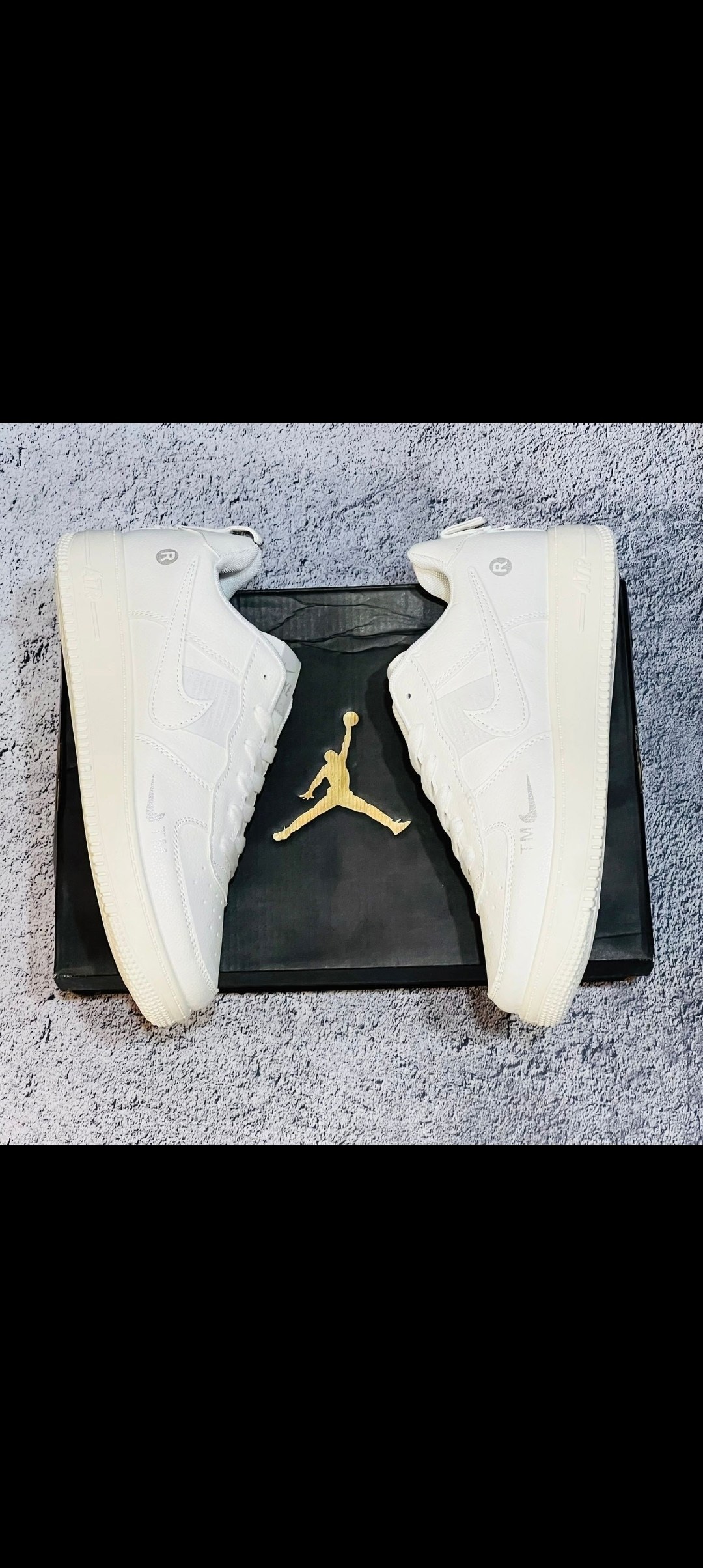 кроссовки air jordan 1 low triple white,air jordan 1 low triple white,nike air jordan 1 low,jordan air jordan 1 low triple white,кроссовки
