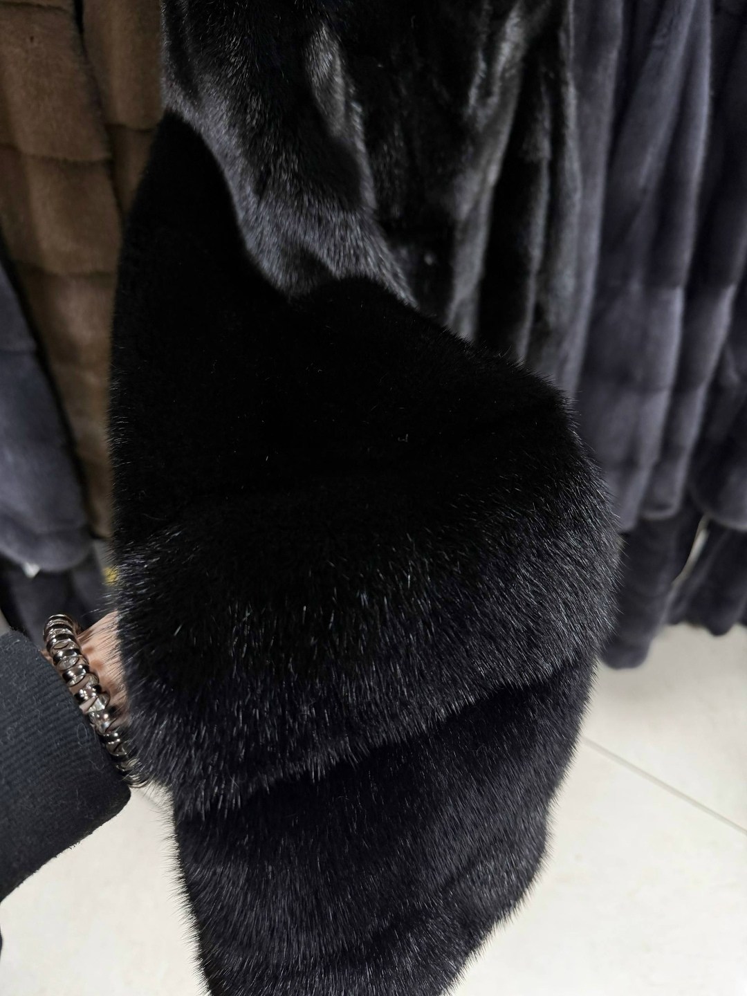 шуба норковая,шуба норка,шуба поперечка норковая,шуба премиум норка поперечка 42-44 р,американская норка шуба