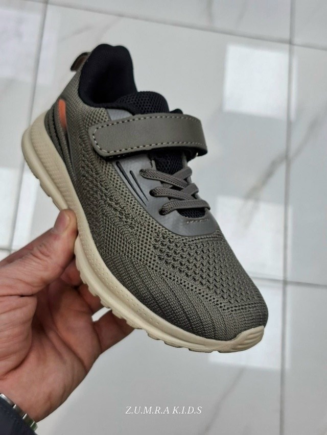 кроссовки,,кроссовки adidas,спортивная ,кроссовки закрытые