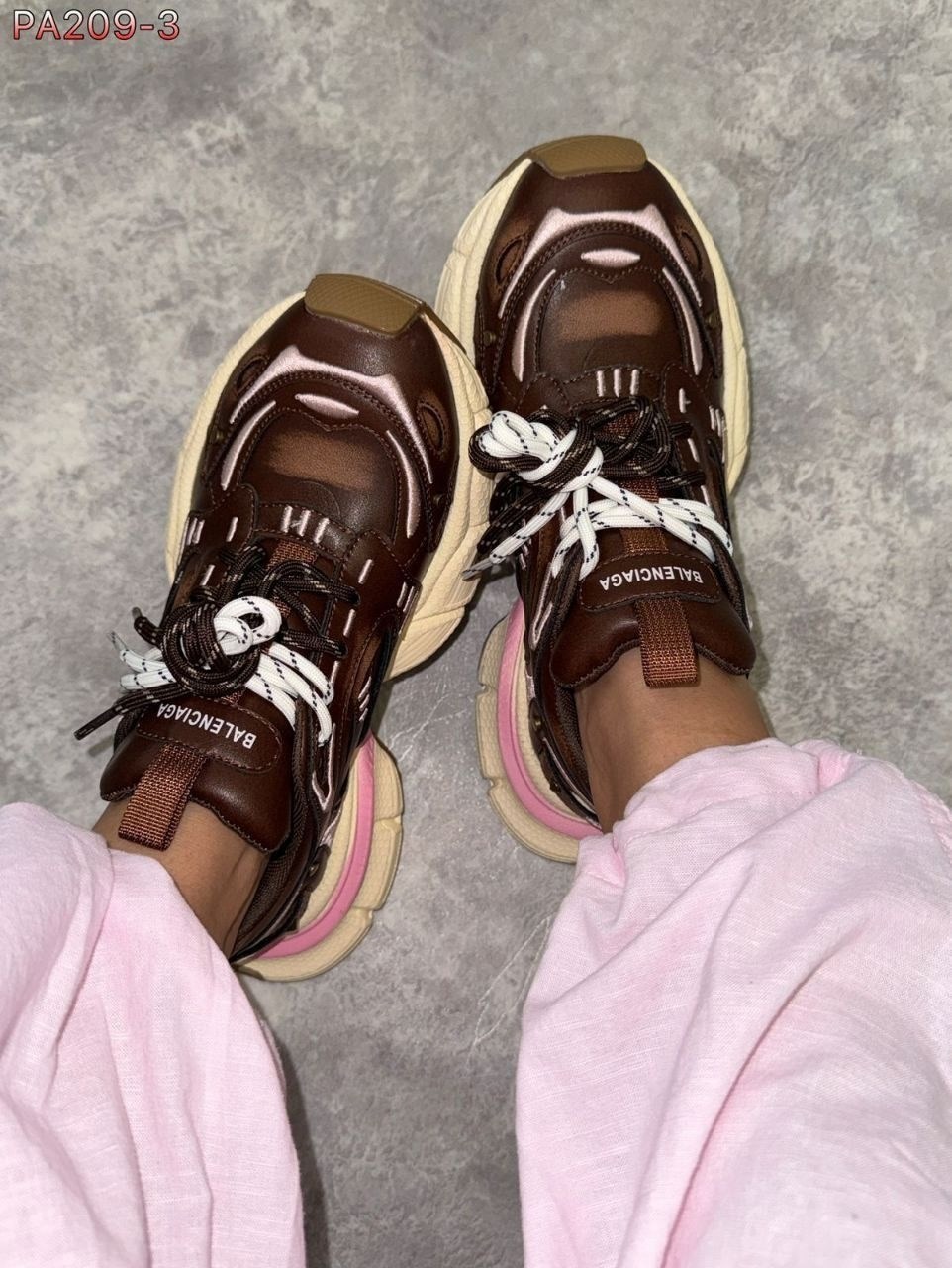 кроссовки женские fila trace low коричневый,,кроссовки женскиe,модные кроссовки,кроссовки повседневные