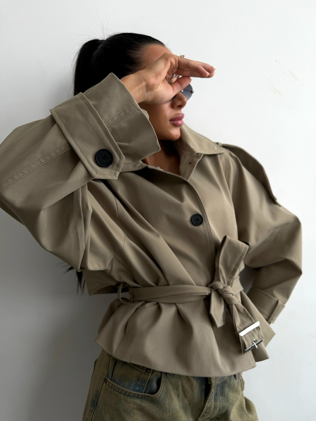 легкая куртка,куртка тренч,куртка с поясом,тренч укороченный fashion concept,куртка