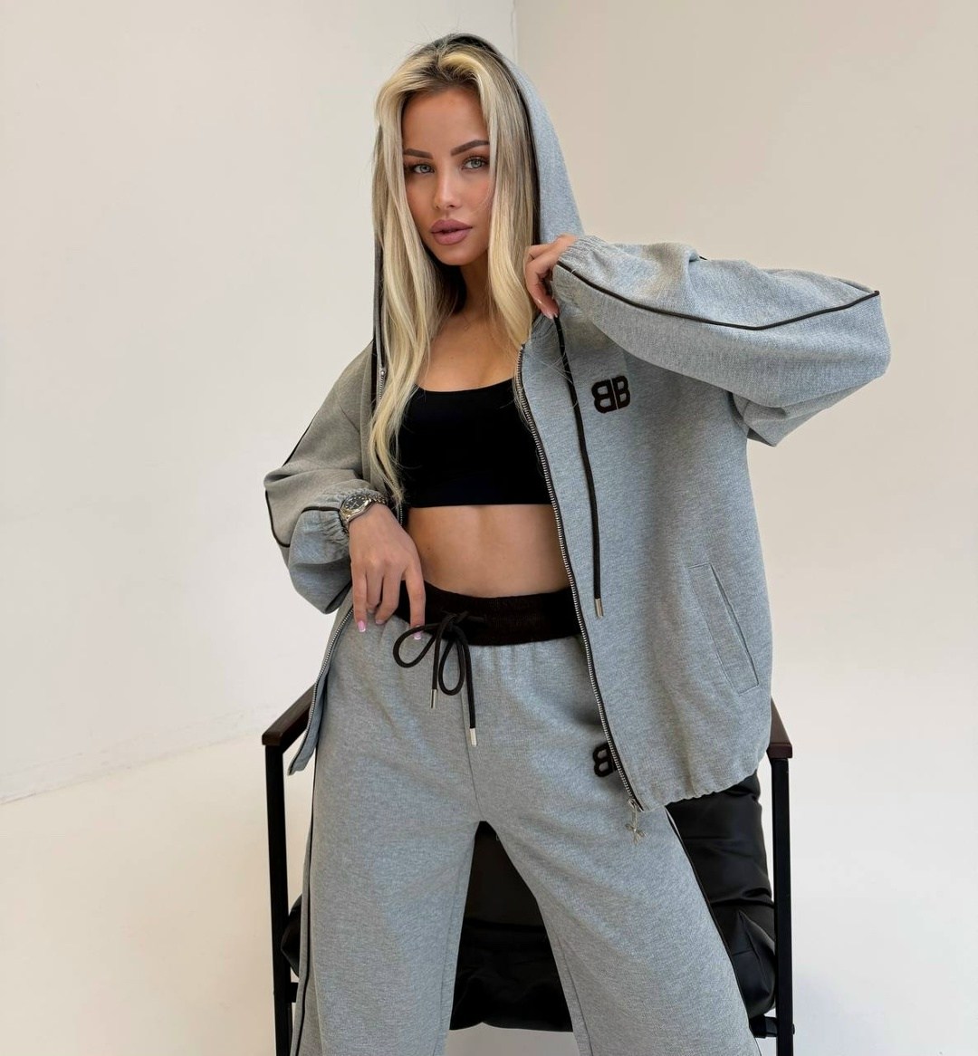 костюм спортивный,женский спортивный костюм,спортивные костюмы оверсайз,спортивный костюм loro piana,cпортивный костюм женский теплый