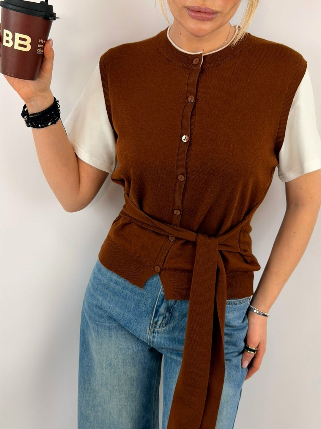 женский вязаный жилет,вязаный жилет,жилетка вязаная,жилет женский,трикотажный жилет