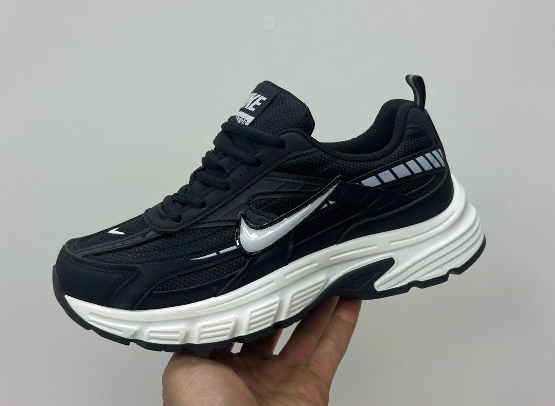 кроссовки nike initiator,nike initiator white black y2k running casual size 9.5 shoes,женские кроссовки nike initiator white metallic silver black fq6873-101,кроссовки,nike кроссовки